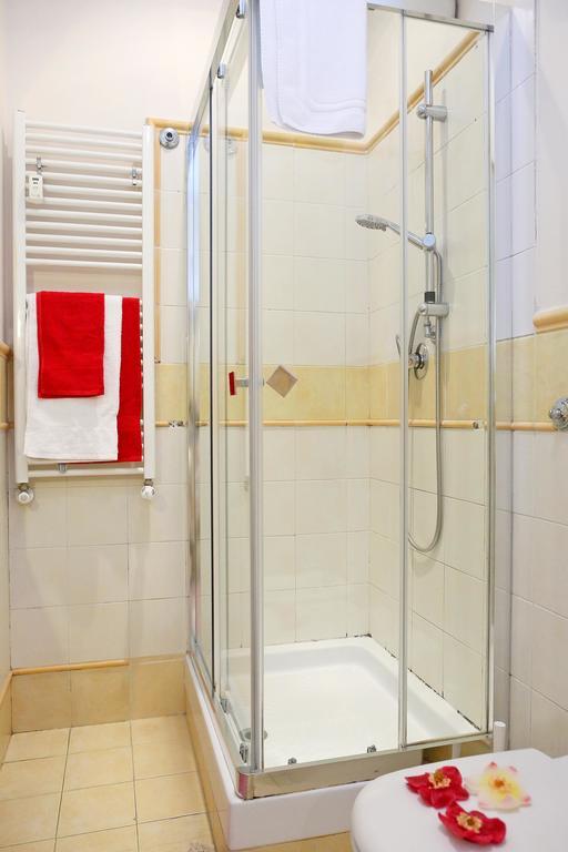 Apartment Felice Roma Phòng bức ảnh